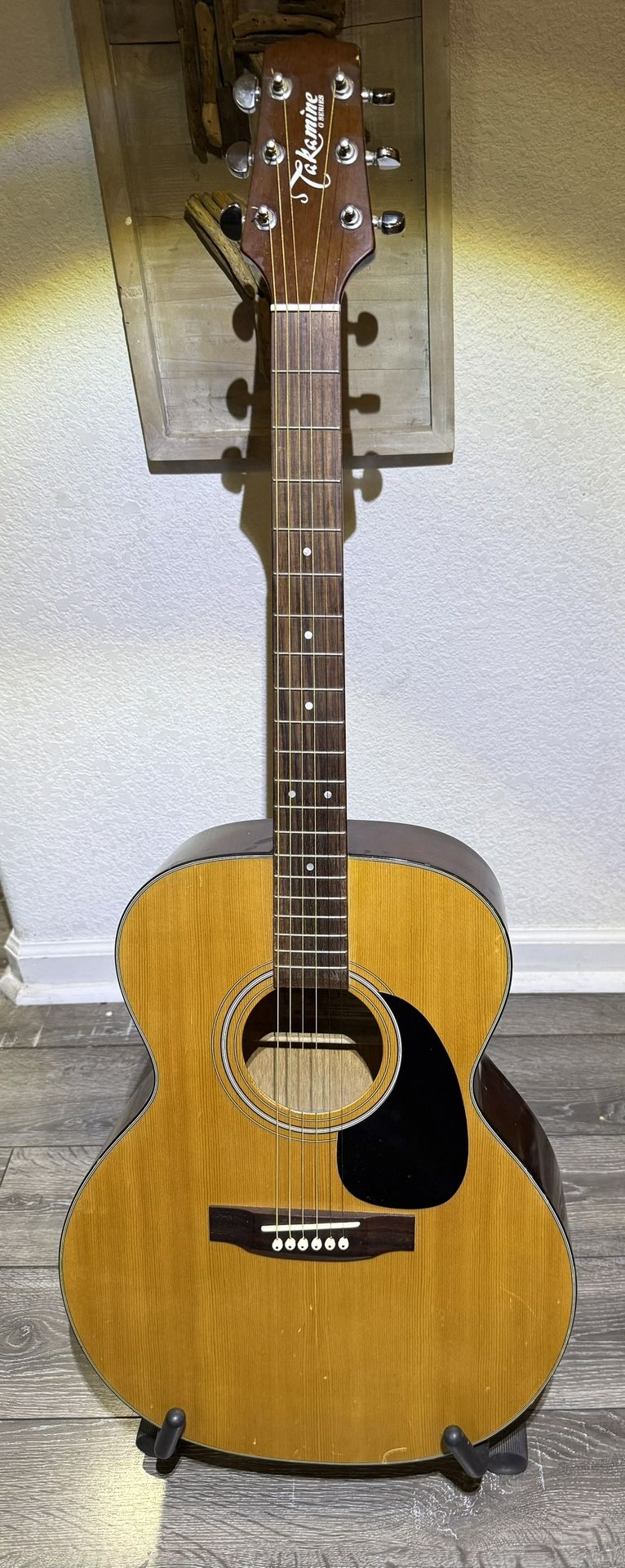 Takamine Acoustic guitar