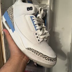 Jordan 3 UNC 