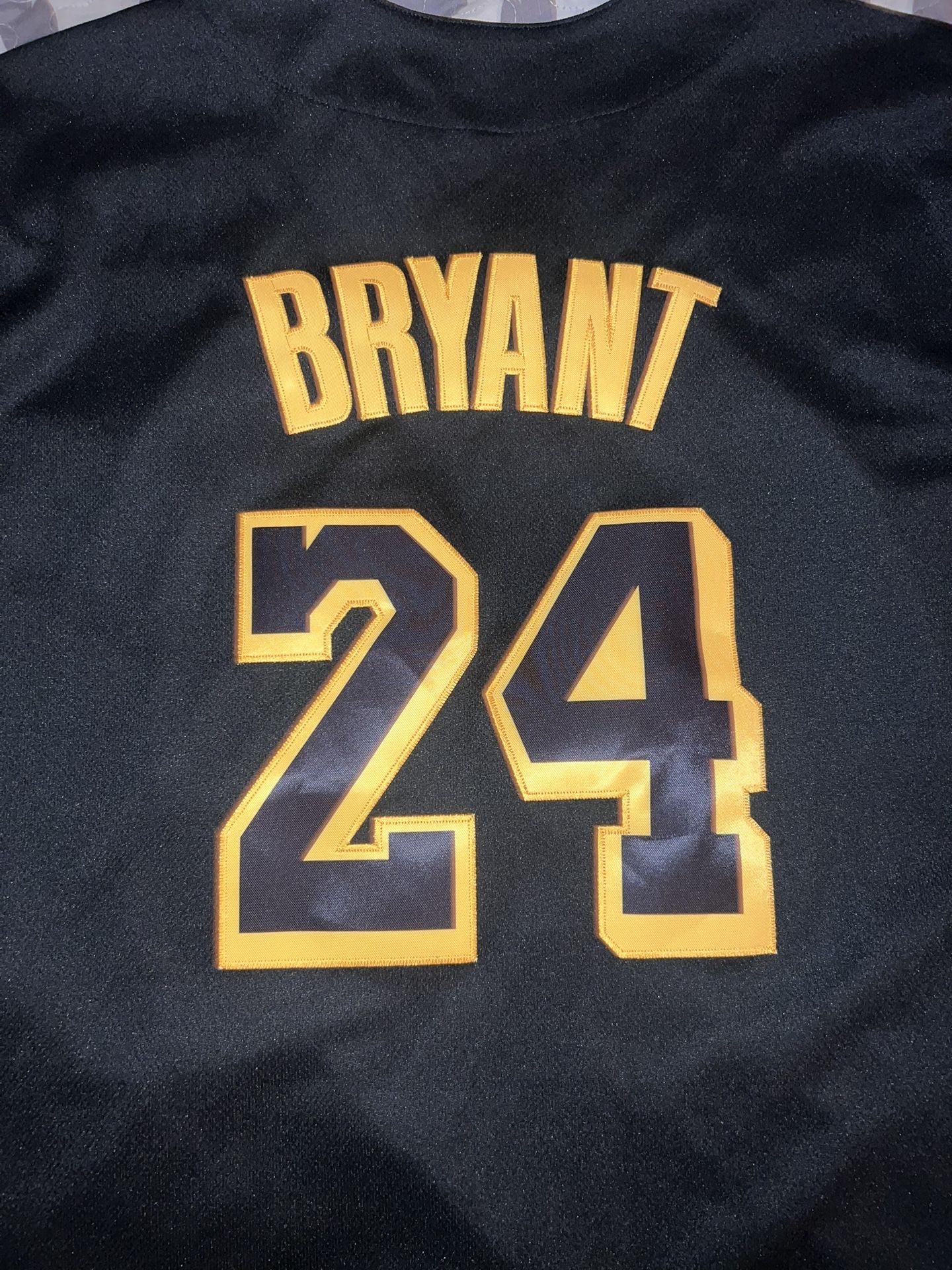 lakers short sleeve jersey