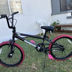Mongoose. Girls. Bmx. Bike. 20 Inch Tires 