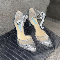Betsey Johnson 
