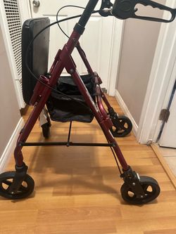 4-Wheel Rollator Walker with Seat