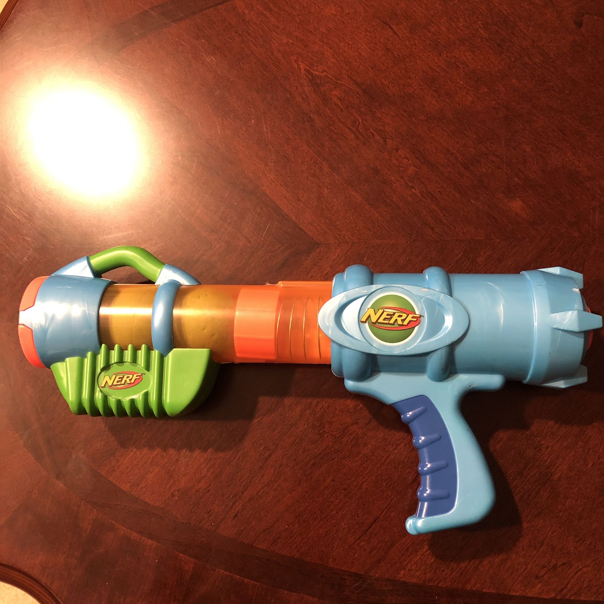 NERF Reactor nerf gun with 5 balls