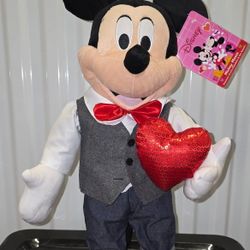 Mickey Mouse Greeter New