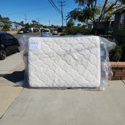 FREE Full Size Mattress 