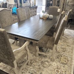 9pc Dining Room Set 