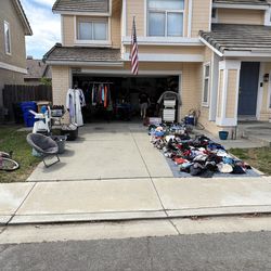 Yard sale Rancho Cucamonga Trapani drive