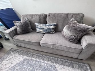 Couch with pullout bed