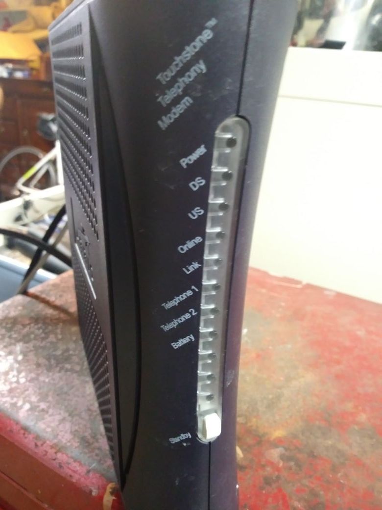 Arris cable modem TM402G/110