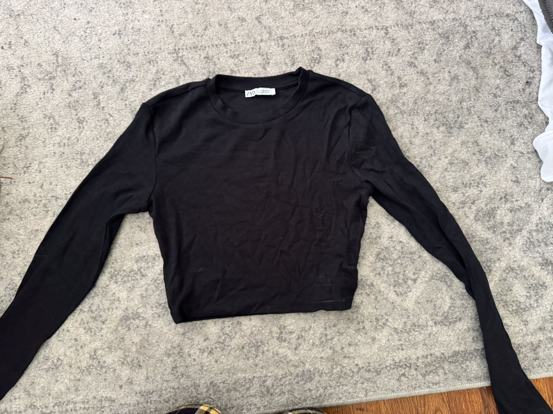Zara Cropped Long Sleeve