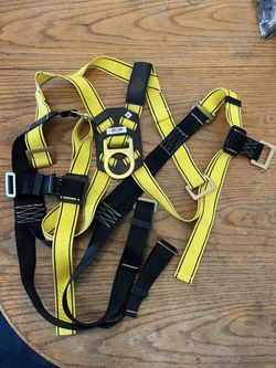 Safety Harness Body Strap To Climb Towers Or Buildings Only Needs A Lanyard Bungee To Attach