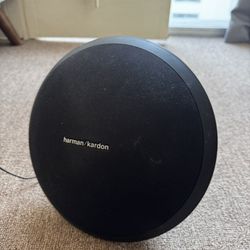 Harman Kardon Portable Bluetooth Speaker