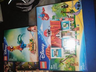 LEGO Disney:Lilo and Stitch Beach House Set 43268 & LEGO Disney:Moana 2 set