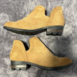 Sorel Suede Booties-women’s Size 7.5