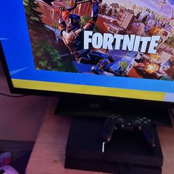 Playstation4 And 30in Tv