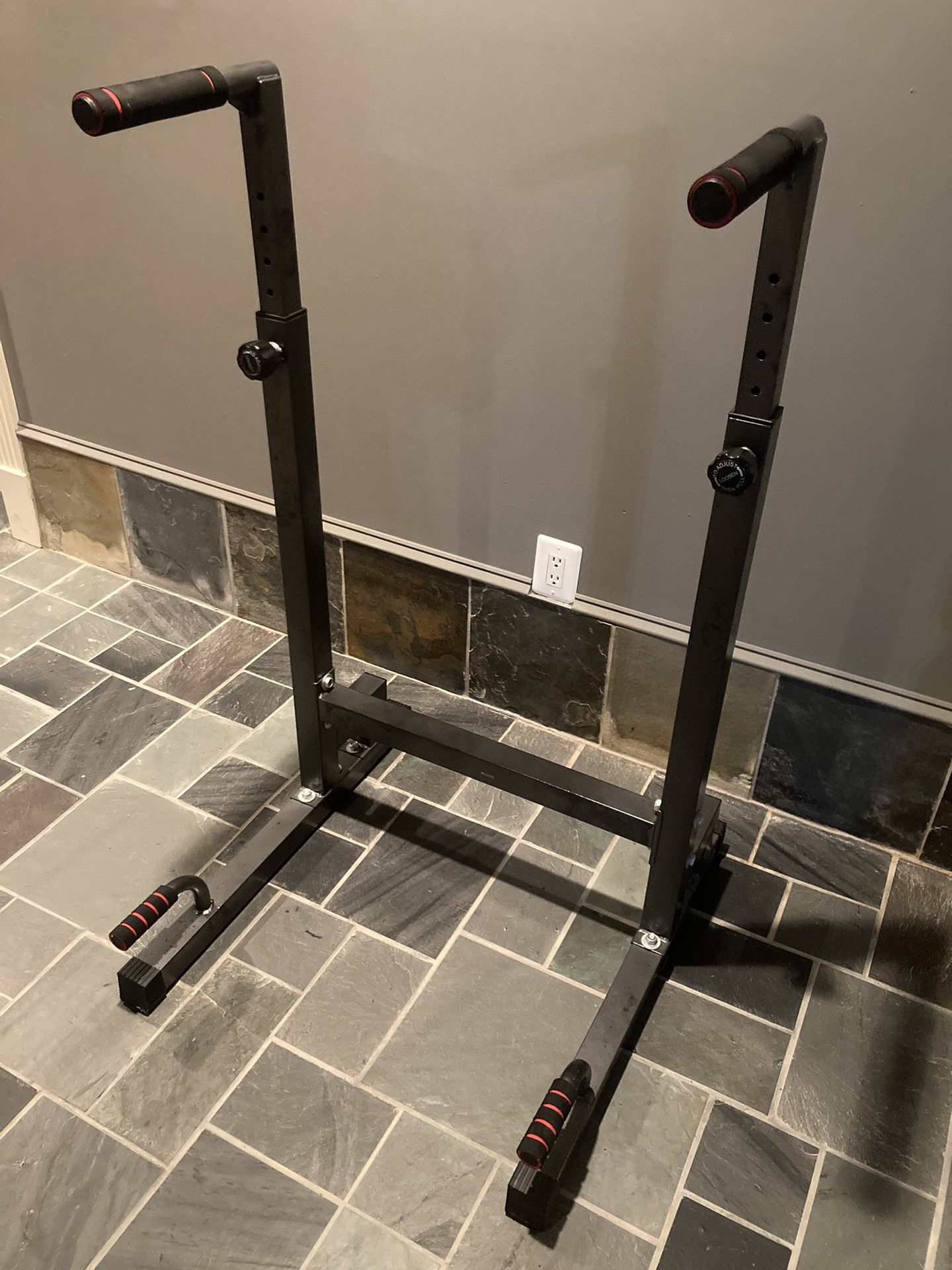 Adjustable Dip Exercise Bar *PICKUP FOR TODAY*