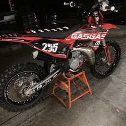 2025 GasGas 85cc Fmf Pipe Bike  Is Fresh Well Taking Care Of Lots Of Extras. $4800 OBO