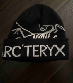 arc'teryx beanies all colors