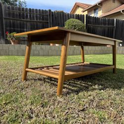 Mid century Modern Coffee Table