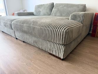 Lindyn super chaise oversized sofa couch