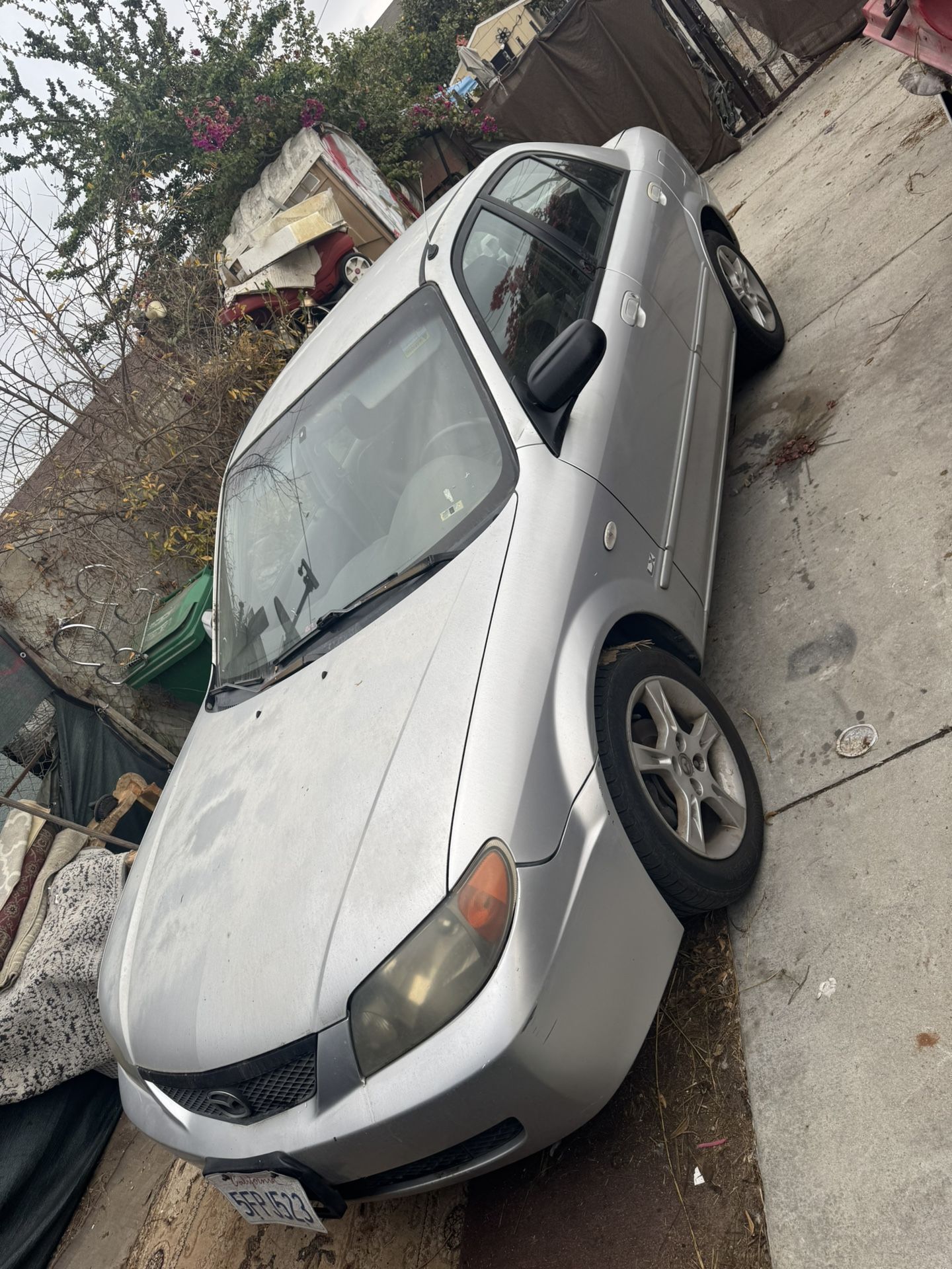 Mazda 2003 