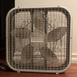 Holmes Box Fan