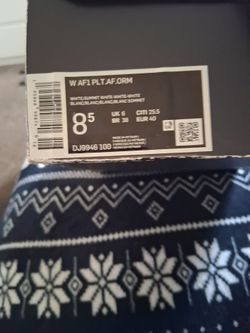 Nike AIR FORCE 1 white size 8 1/2