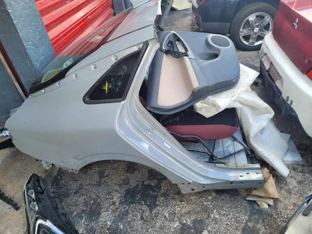 2022 Kia K5 Gt Line Rear Clip Complete (*no spare tire section*)