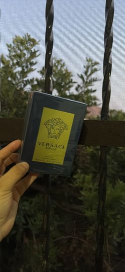 Versace eros