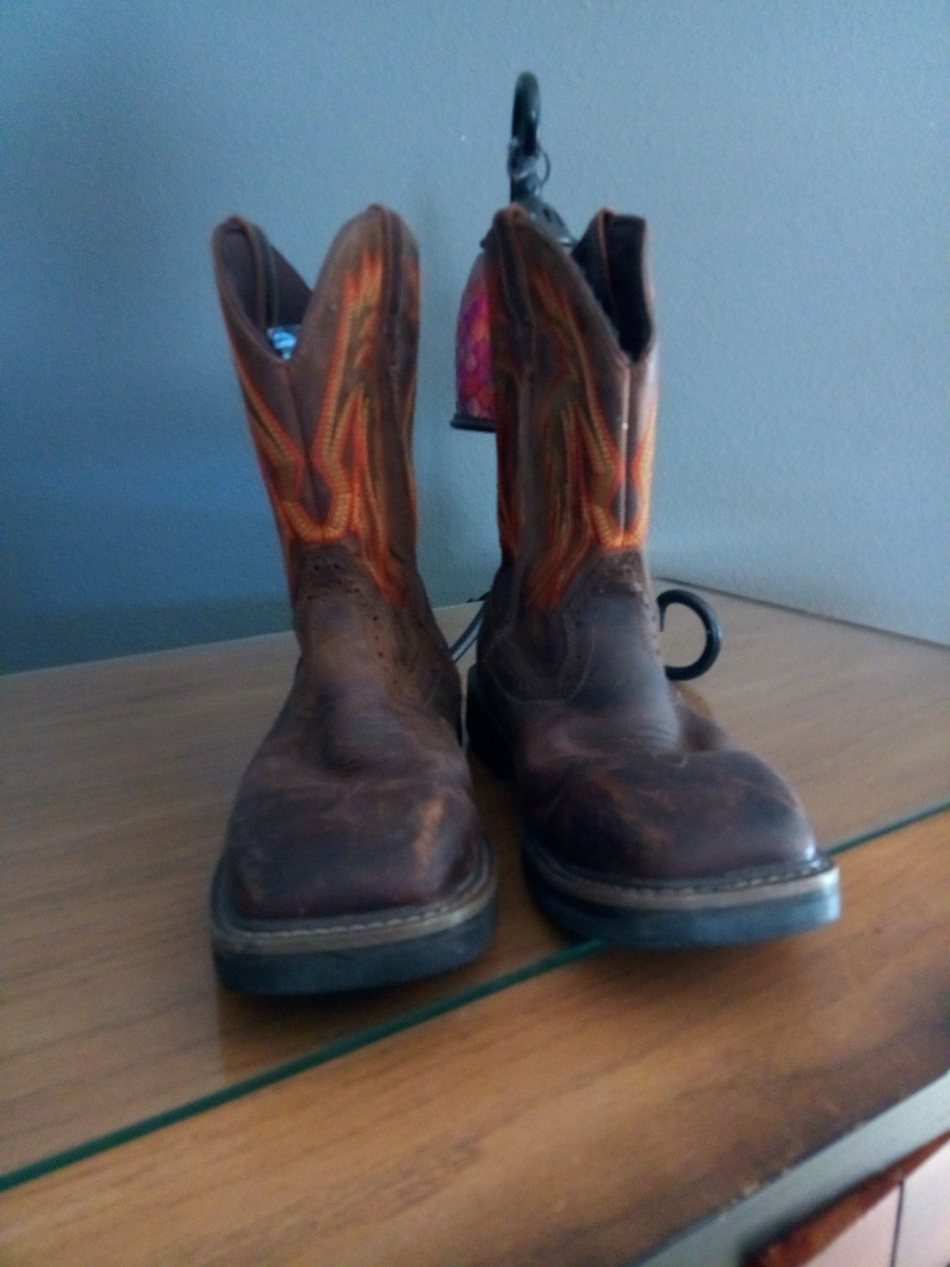 Men's boots