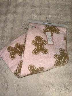 Baby Pink Gingerbread Christmas Throw Plush Blanket