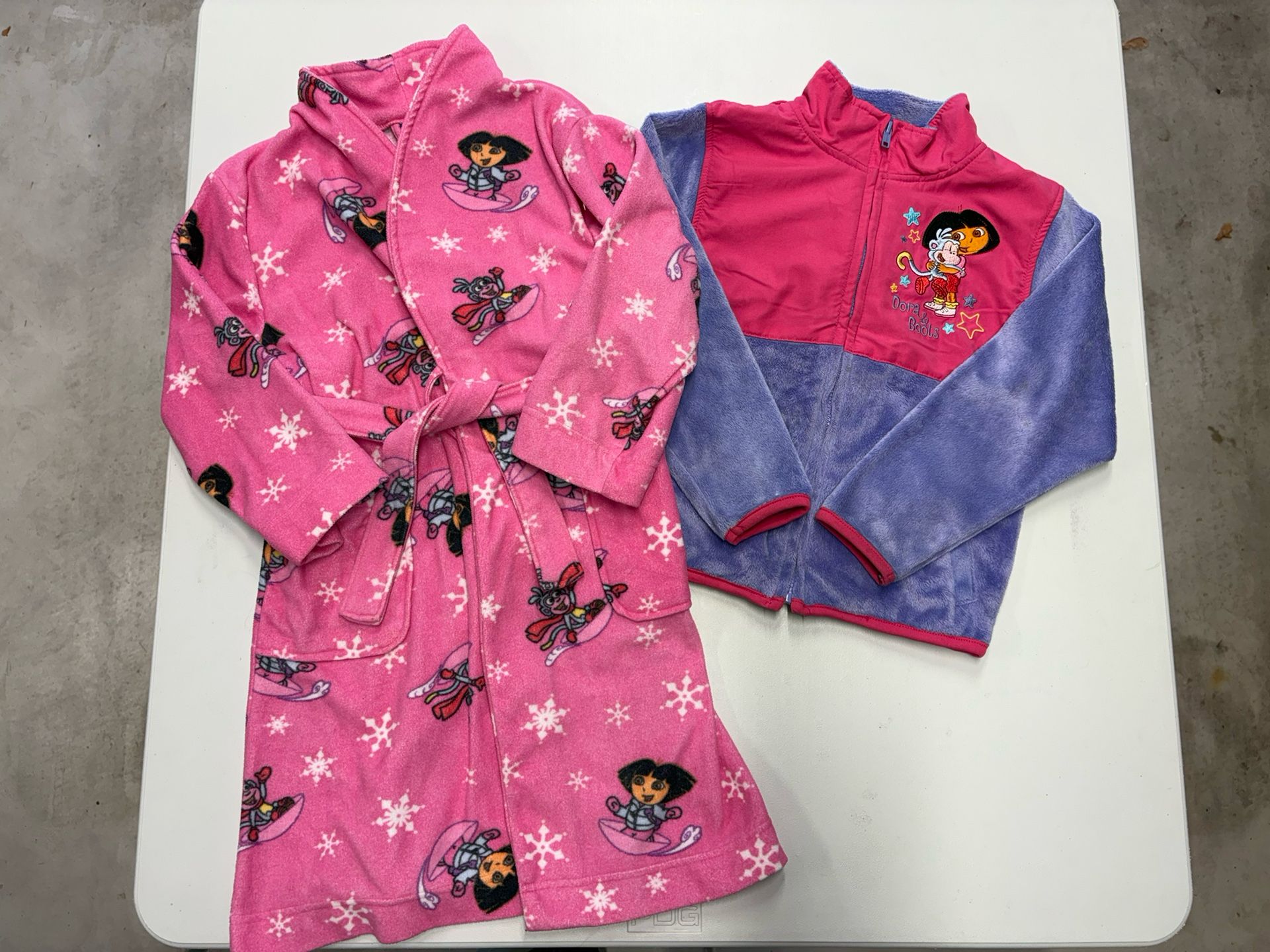 Dora The Explorer Jacket And Robe Size 6 (small)