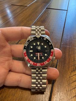 Seiko GMT “Coke” Edition Jubilee bracelet