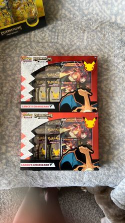 Pokemon Celebrations Lance’s Charizard Box
