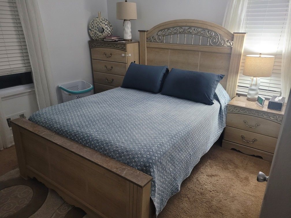 Bed Room Set