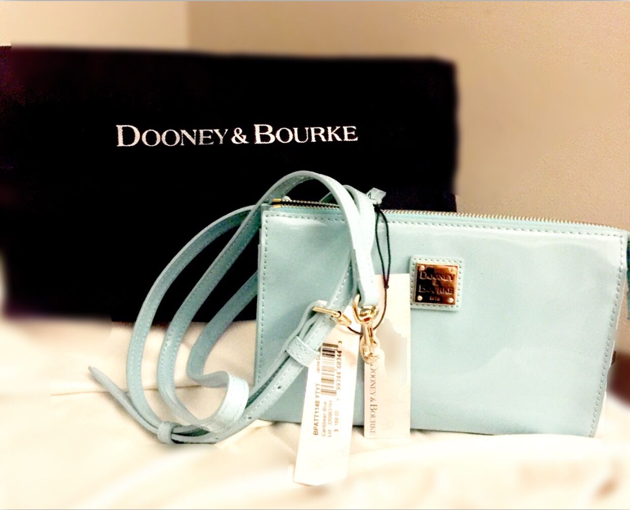 Dooney & Bourke - Spring purse