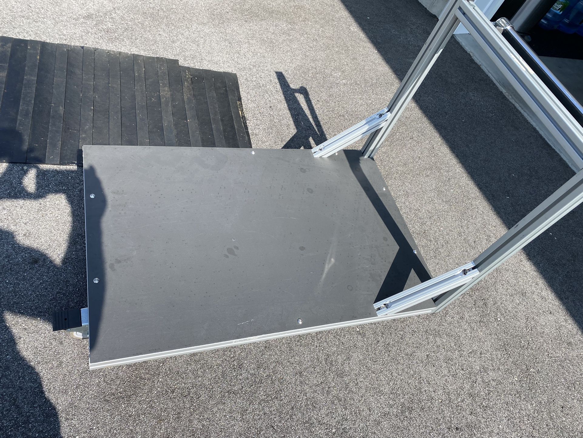 Heavy Duty : Custom Extruded Aluminum 4 Wheel Locking Caster Cart
