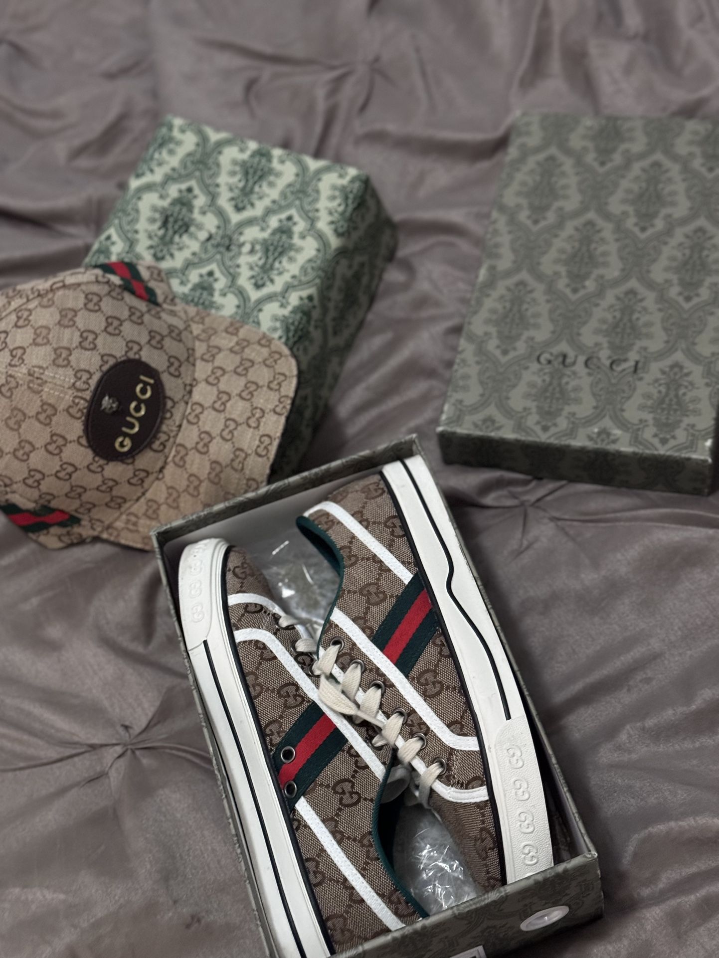 Gucci Shoes With Gucci Hat