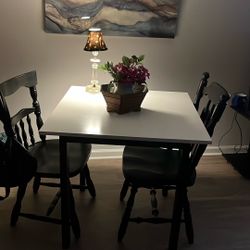 Table And Chairs 
