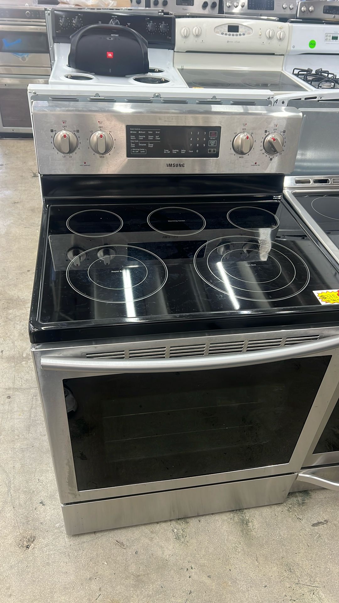 FOR SALE β Samsung Stainless Steel Electric Range π₯