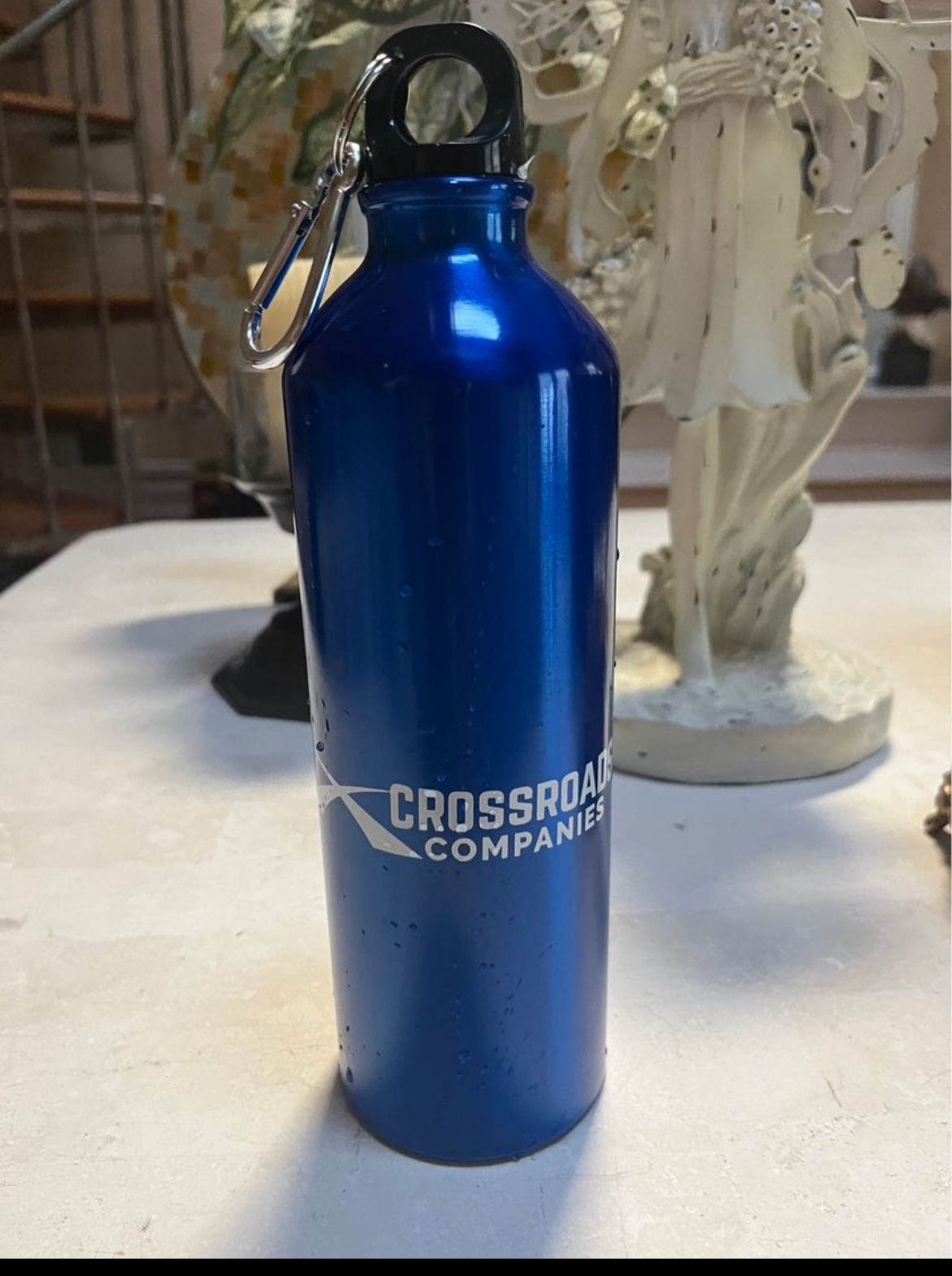 Case Of 20 Ounces  Beverage Containers
