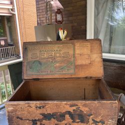 Antique-Vintage DM Ferry & Co.  Standard Seeds Shipping And Display Crate