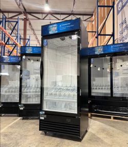 REFRIGERATOR 1 GLASS DOOR DUKERS