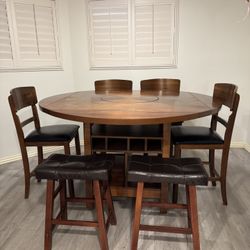 Dining Table w/ Chairs !FLASH SALE!