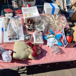 X Mass Decoration Snowmen, 2 Music Boxes And Car Vacuum 