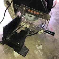 Black & decker miter saw 9 inch 
