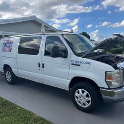 2014 Ford E-250
