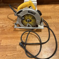 DeWalt Circular Saw