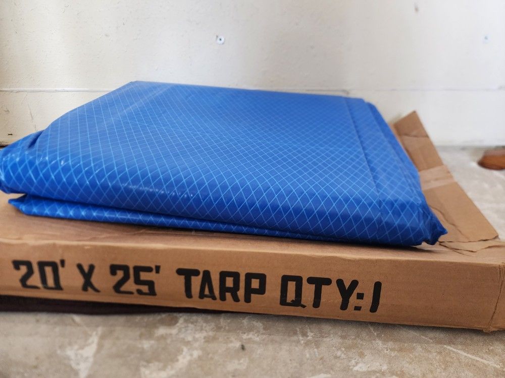 Blue Tarp 20x25