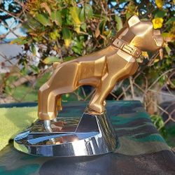 MACK TRUCK OEM GOLD PLATED HOOD EMBLEM 